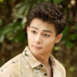 Meet your Posher, Titus